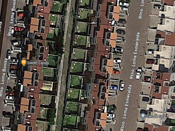 EXCELENTE CASA A 5 MIN DE PLAZA CALERA EN EL FRACC LOMAS DEL ANGEL