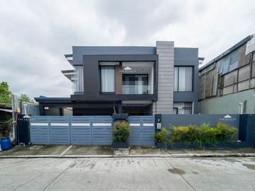 Modern and Elegant Designed 5BR House and lot in St. Anthony Subdivision, Rizal, for sale!