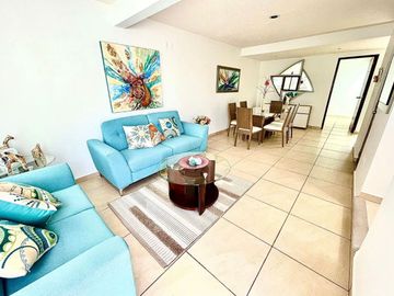 (CVO) CASAS LOMAS DE JIUTEPEC CONDOMINIO  $2,050,000