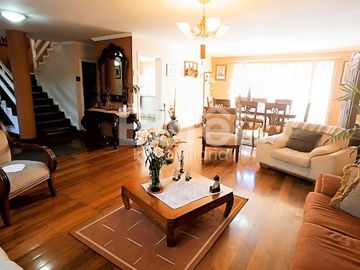 VENTA Casa EN PUERTAS DEL SOL - 100m de Plaza Soleil