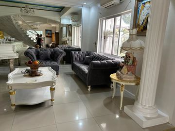 Elegant Corner Lot Mansion House for SALE or RENT with pool in secured Subdivision in Angeles City near CLARK