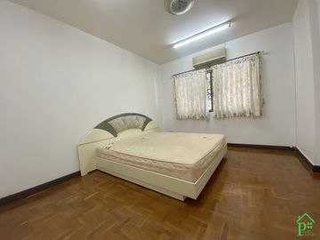 House for sale 3 bedrooms with Built-in furniture in Koolpunt Ville 6