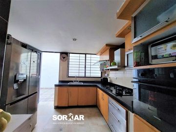 Se vende casa independiente en Riomar, Barranquilla