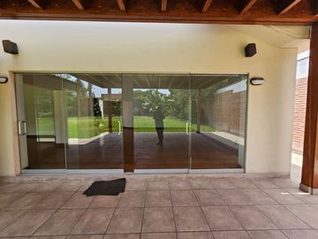 Oportunidad por viaje casa Remodelada Zona Exclusiva Molina vieja 700m2