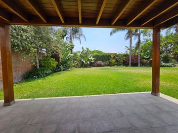 Oportunidad por viaje casa Remodelada Zona Exclusiva Molina vieja 700m2