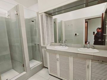 Oportunidad por viaje casa Remodelada Zona Exclusiva Molina vieja 700m2