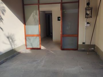 Oportunidad por viaje casa Remodelada Zona Exclusiva Molina vieja 700m2