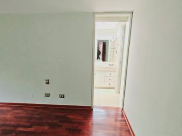 Oportunidad por viaje casa Remodelada Zona Exclusiva Molina vieja 700m2