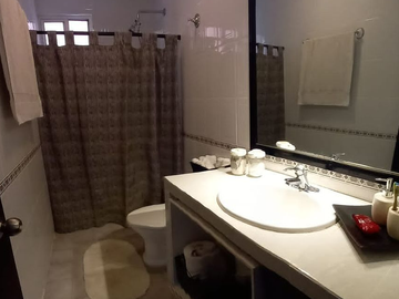 VENTA DE GRAN HERMOSO DEPARTAMENTO, RESIDENCIAL CALIFORNIA, CANCUN