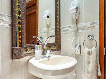 Linda Casa en Venta en el primer cuadro del centro de Tepotzotlan