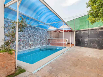 Linda Casa en Venta en el primer cuadro del centro de Tepotzotlan