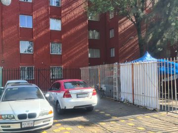 Departamento en Venta en Paseos de Churubusco en Excelente Ubicacion