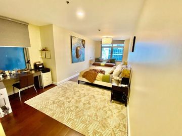 For Rent/Sale: Tastefully furnished Three Bedroom Unit in The Suites, BGC