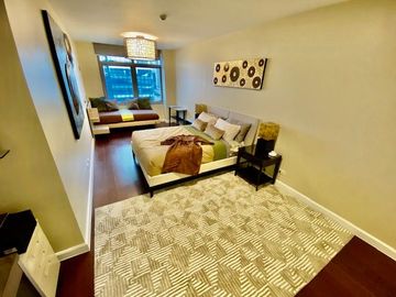 For Rent/Sale: Tastefully furnished Three Bedroom Unit in The Suites, BGC