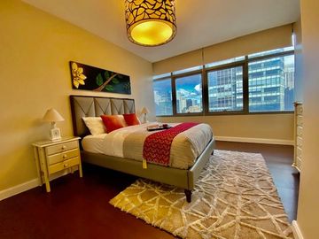 For Rent/Sale: Tastefully furnished Three Bedroom Unit in The Suites, BGC