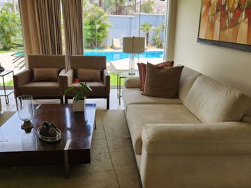 Alquilo Linda Casa con Piscina en Exclusiva Zona de La Molina