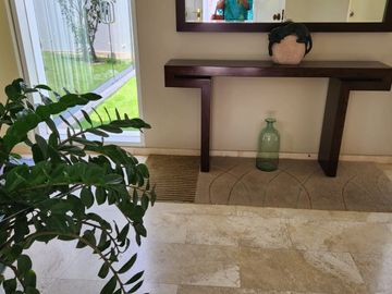 Alquilo Linda Casa con Piscina en Exclusiva Zona de La Molina