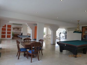 VENTA ESPACIOSA CASA ESTILO UNICO, ESPAÑOL..!! ESTRATEGICA UBICACION..