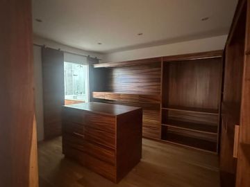 R311 Residencia en venta 4  recamaras Fracc Rincon del Paraso Altozano Morelia
