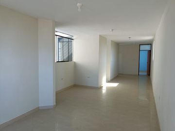 GRAN VENTA DE DEPARTAMENTO CERCA AL HOSPITAL CAYETANO