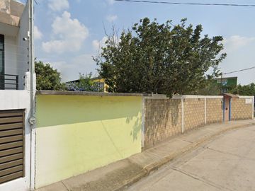 CASA AMPLIA EN VENTA EN TEPOTZOTLAN