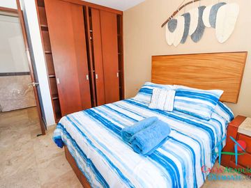 Depa con terraza y jacuzzi. Con club de playa