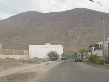 Venta de lotes de terreno 450m2 en Urb Sol de la Molina