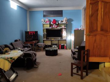 CASA EN VENTA - Tica Tica