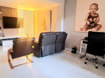 SE VENDE CASA INDEPENDIENTE EN LA FLORA, CALI, COLOMBIA, ZONA NORTE.
