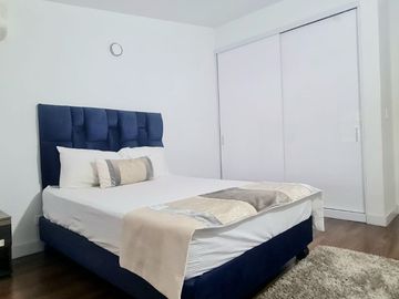 SE VENDE CASA INDEPENDIENTE EN LA FLORA, CALI, COLOMBIA, ZONA NORTE.