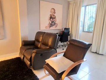 SE VENDE CASA INDEPENDIENTE EN LA FLORA, CALI, COLOMBIA, ZONA NORTE.