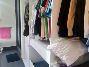 SE VENDE CASA INDEPENDIENTE EN LA FLORA, CALI, COLOMBIA, ZONA NORTE.