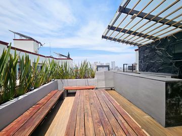 Venta de Townhouse en Lomas del Chamizal, a 3 min de Bosques
