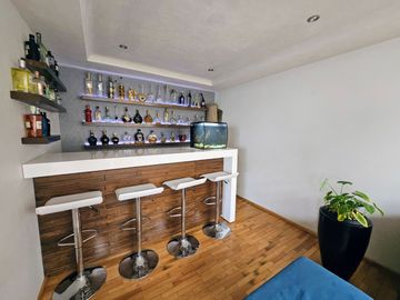Venta de Townhouse en Lomas del Chamizal, a 3 min de Bosques