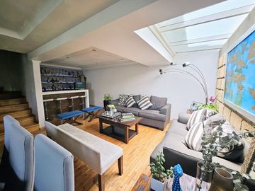 Venta de Townhouse en Lomas del Chamizal, a 3 min de Bosques