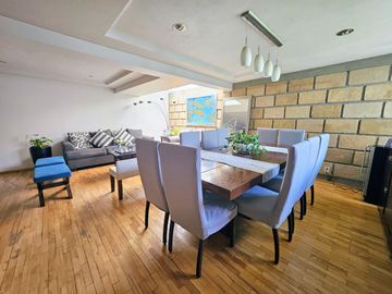 Venta de Townhouse en Lomas del Chamizal, a 3 min de Bosques