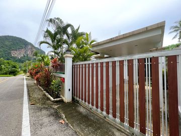 Cozy 2-bedroom pool villa with mountain view for sale in Ao Nang, Krabi