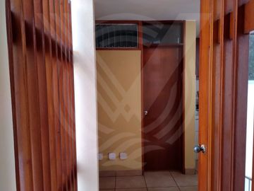 GRAN OPORTUNIDAD: SE VENDE EDIFICIO EN LÍMITE CON PUNTA HERMOSA-LURIN