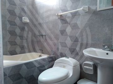 GRAN OPORTUNIDAD: SE VENDE EDIFICIO EN LÍMITE CON PUNTA HERMOSA-LURIN