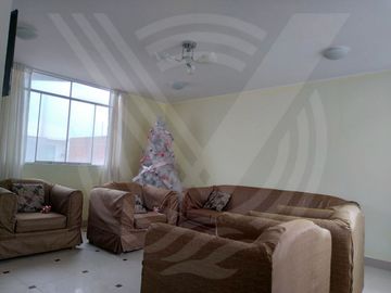 GRAN OPORTUNIDAD: SE VENDE EDIFICIO EN LÍMITE CON PUNTA HERMOSA-LURIN