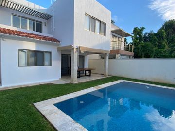 Casa en venta Residencial el cielo Playa del Carmen Q Roo