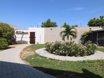 AMPLIA CASA CAMPO EN VENTA-URB.LA MOLINO- LOS EJIDOS- PIURA