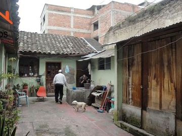 Venta de casa en el centro de Otavalo