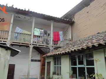 Venta de casa en el centro de Otavalo