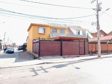 V 1544-S-GR-Vendo Casa en Talca