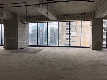 High Street South Corp. Plaza Office Space for lease in Taguig Metro Manila