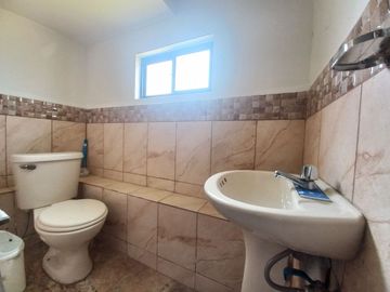 CASA CON ESPACIO VERDE EN VENTA SECTOR HOSTERIA BAGUANCHI