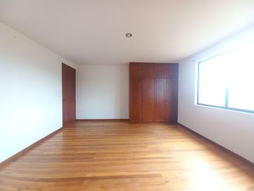 CASA CON ESPACIO VERDE EN VENTA SECTOR HOSTERIA BAGUANCHI