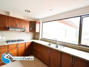 CICA, Venta de Hermoso Departamento Duplex