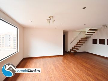 CICA, Venta de Hermoso Departamento Duplex